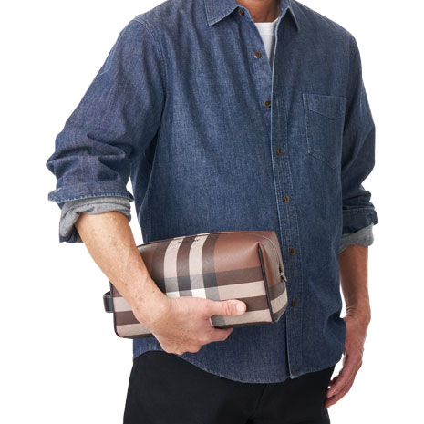 ＢＵＲＢＥＲＲＹ（バーバリー）＞クラッチセカンドバッグ】 ニッポン 