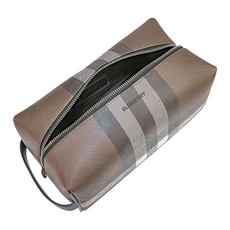 ＢＵＲＢＥＲＲＹ（バーバリー）＞クラッチセカンドバッグ】 ニッポン 